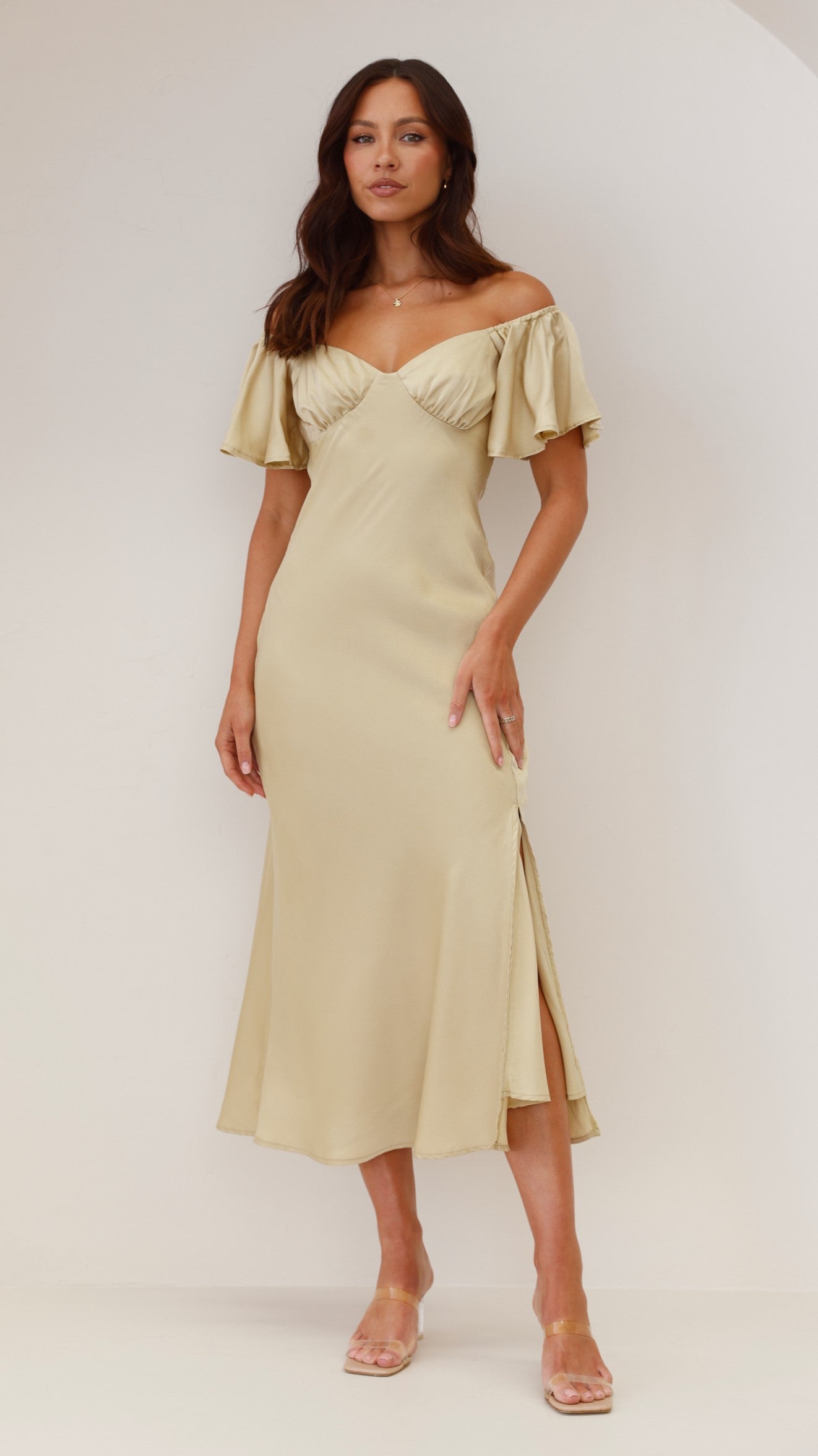 Women off-shoulder midi dress with gathered sweetheart neckline and flutter sleeves