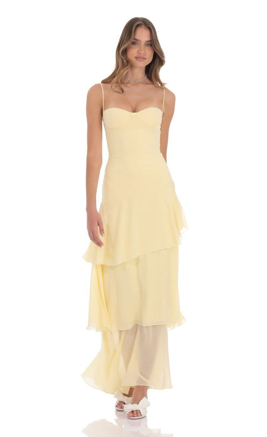 Women pale yellow sweetheart neckline maxi dress with tiered ruffle skirt