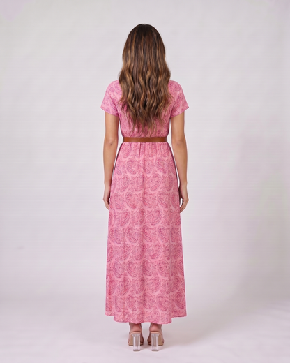Back view of pink paisley v neck short sleeve maxi dress showing solid back
